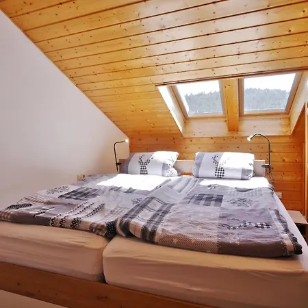 Apartment Happynest*** Mit Hallenbad