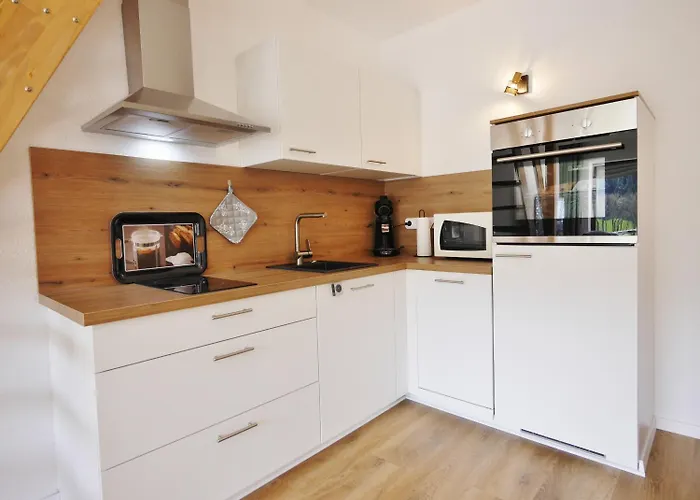 Апартаменты Happynest*** Mit Hallenbad *